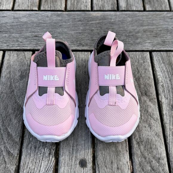 Nike Flex Runner 2 Pink White Toddler Slip-On Shoes Size 6C DJ6039-600 NEW - Picture 1 of 12